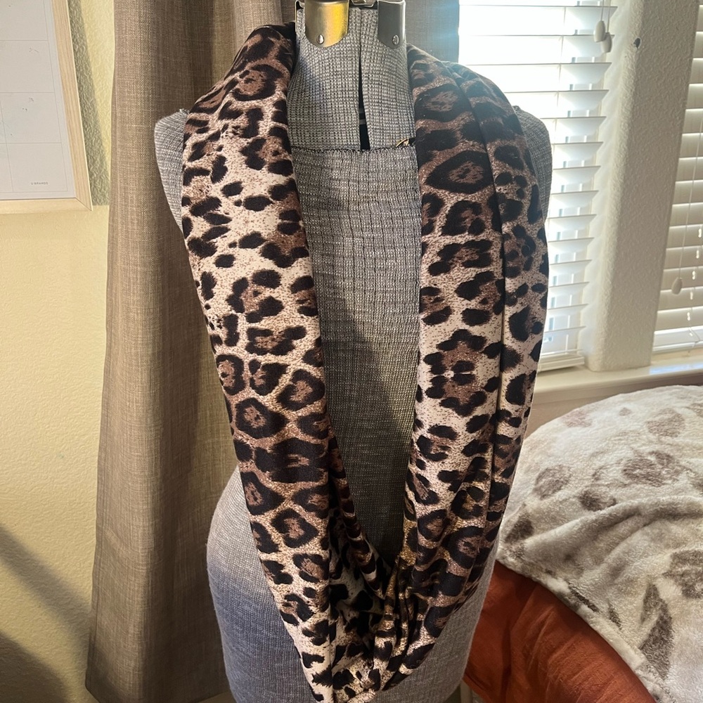Aldo infinity leopard scarf